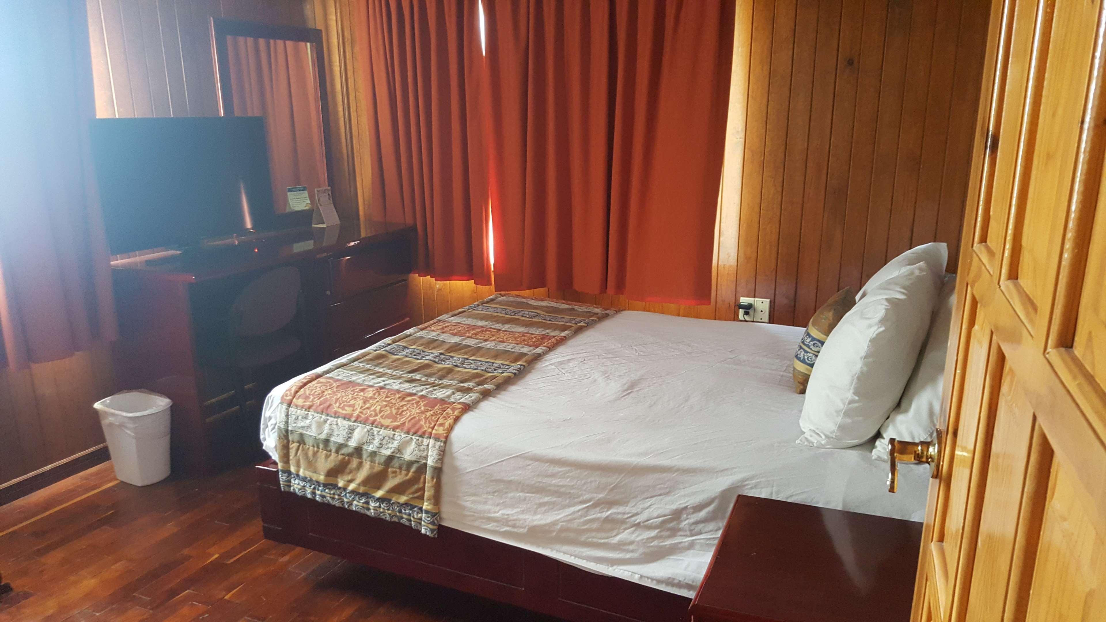 Montemorelos Best Western Bazarell Inn מראה חיצוני תמונה