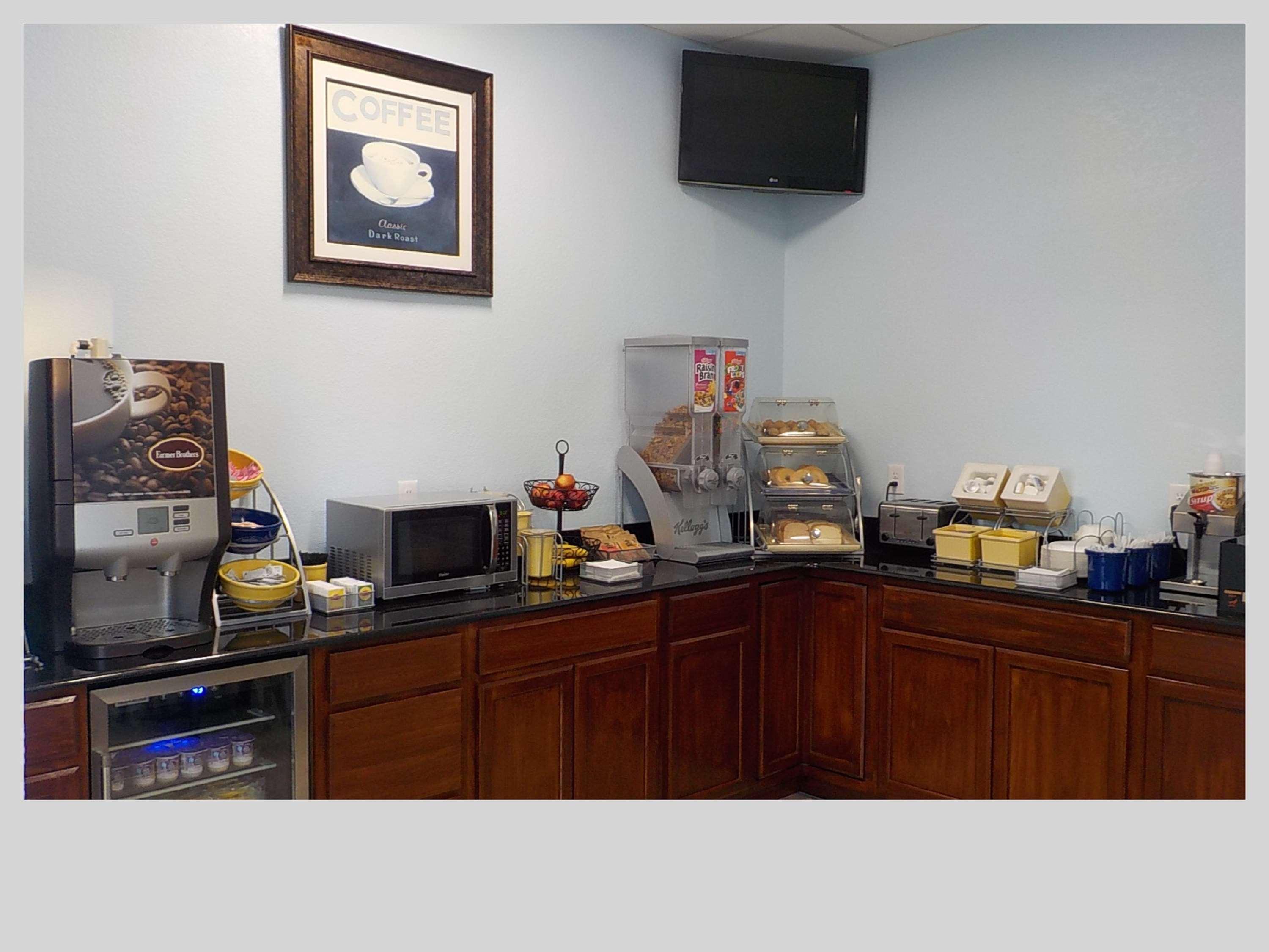 Montemorelos Best Western Bazarell Inn מראה חיצוני תמונה
