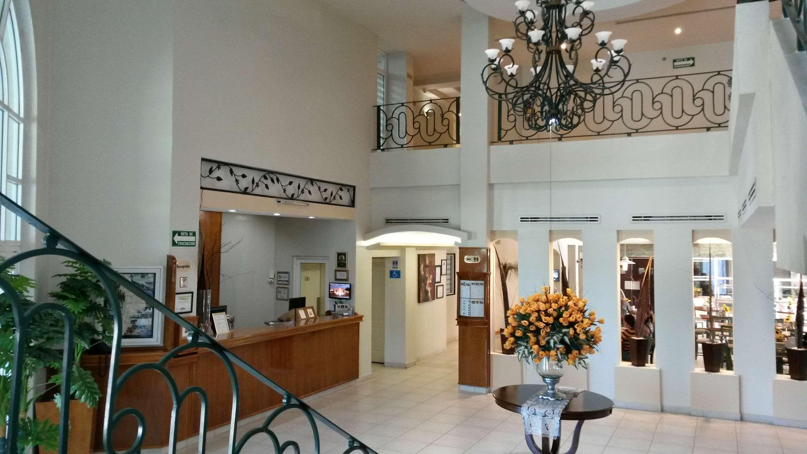 Montemorelos Best Western Bazarell Inn מראה חיצוני תמונה