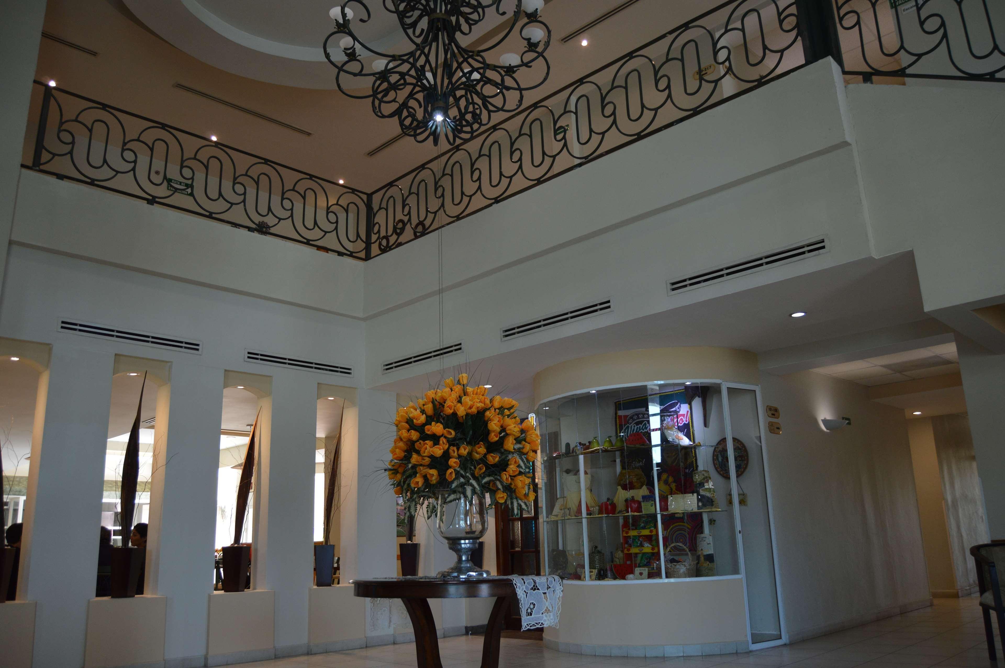 Montemorelos Best Western Bazarell Inn מראה חיצוני תמונה