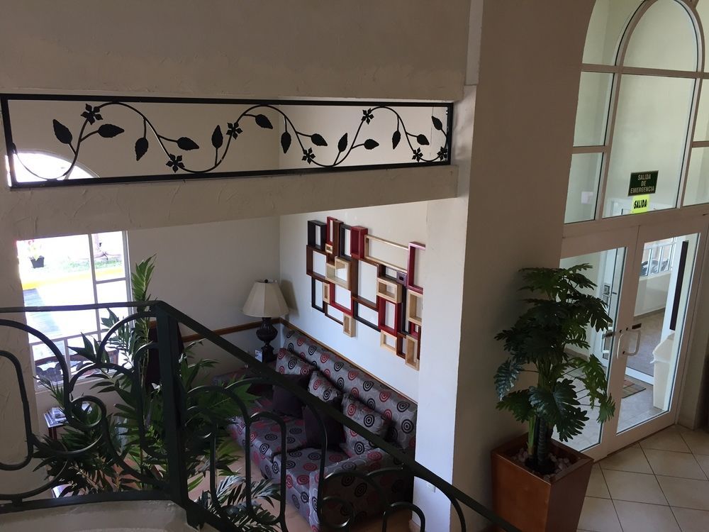 Montemorelos Best Western Bazarell Inn מראה חיצוני תמונה