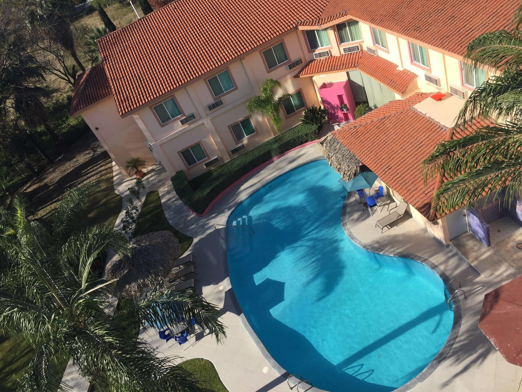 Montemorelos Best Western Bazarell Inn מראה חיצוני תמונה
